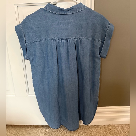 NWT Loft button down top - Picture 2 of 3